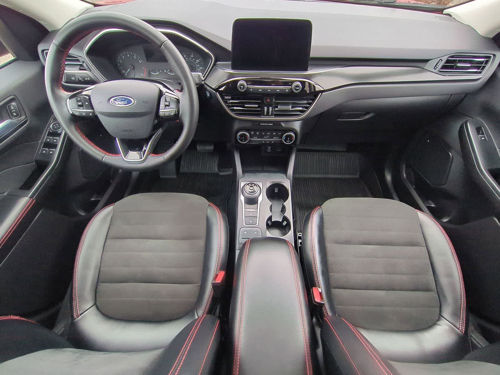 Thumbnail: 2022 Ford Escape - 15