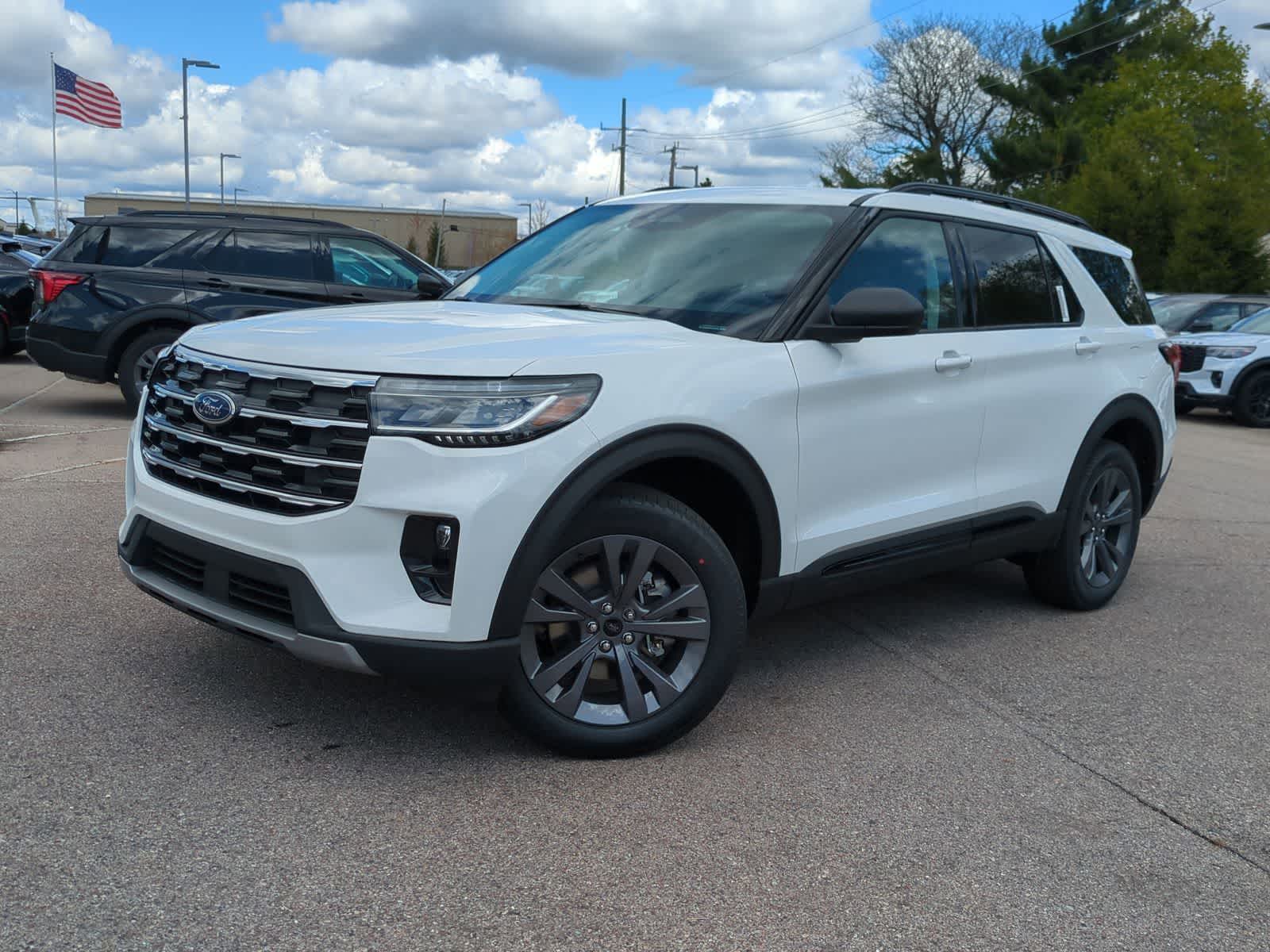 2026 Ford Explorer  -
                  Waterford, MI