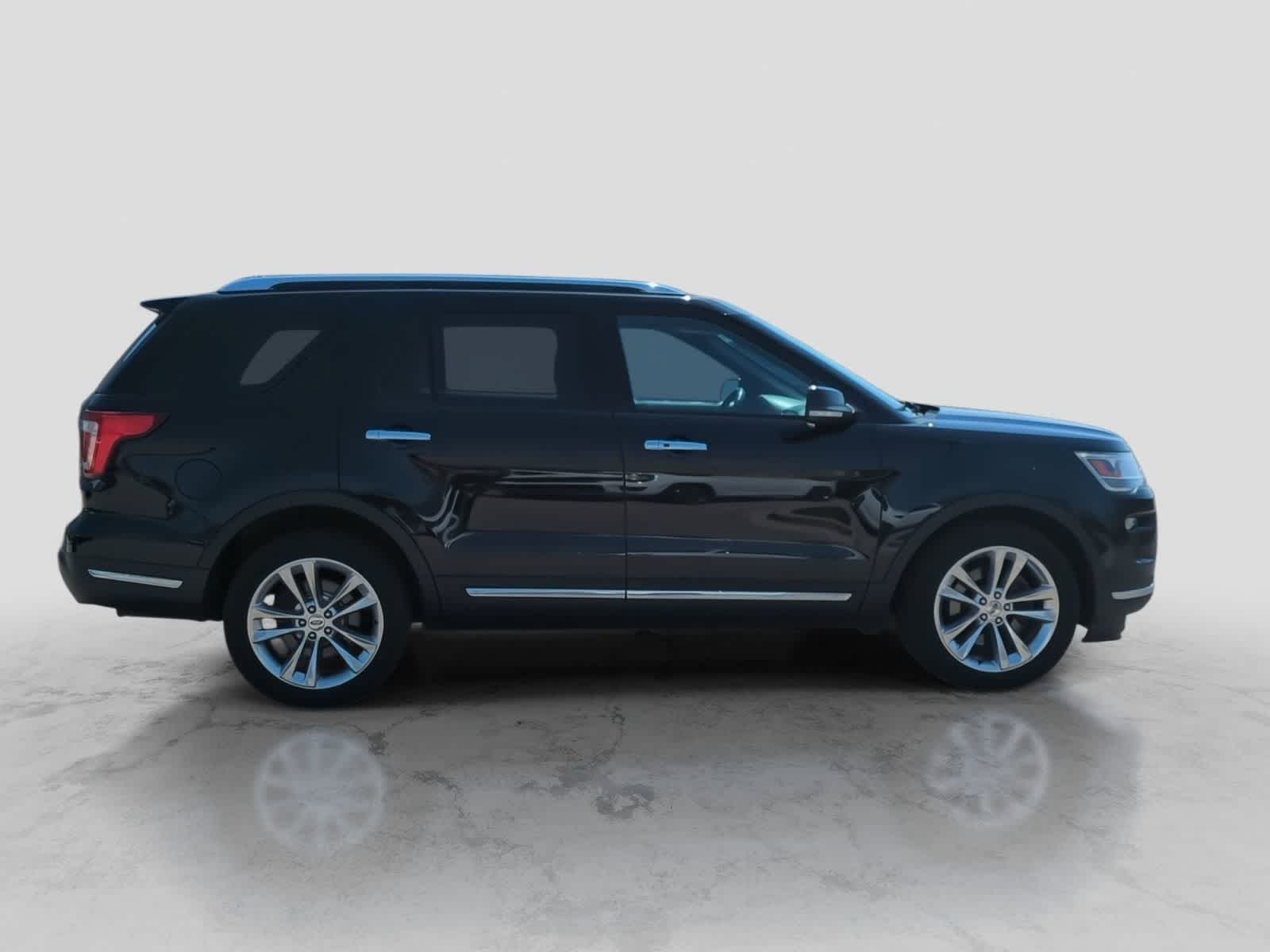 Thumbnail: 2018 Ford Explorer - 9