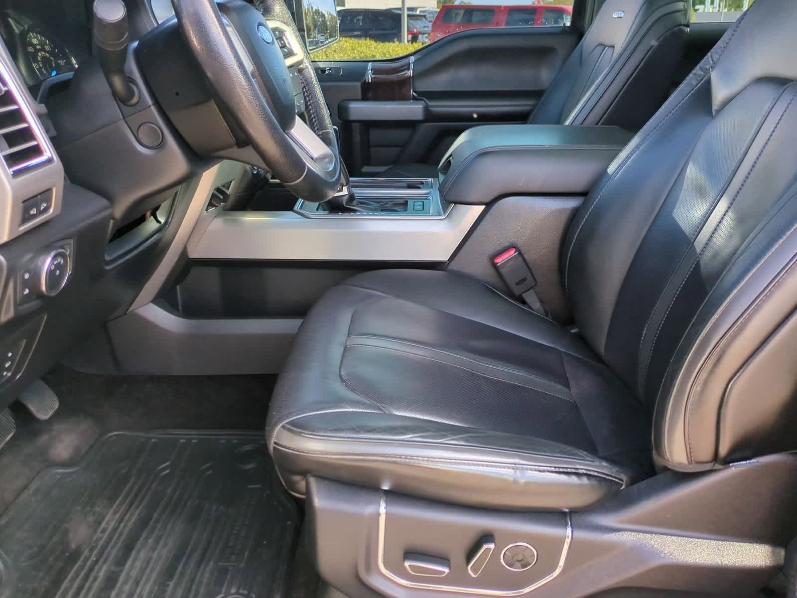 Thumbnail: 2015 Ford F-150 - 16