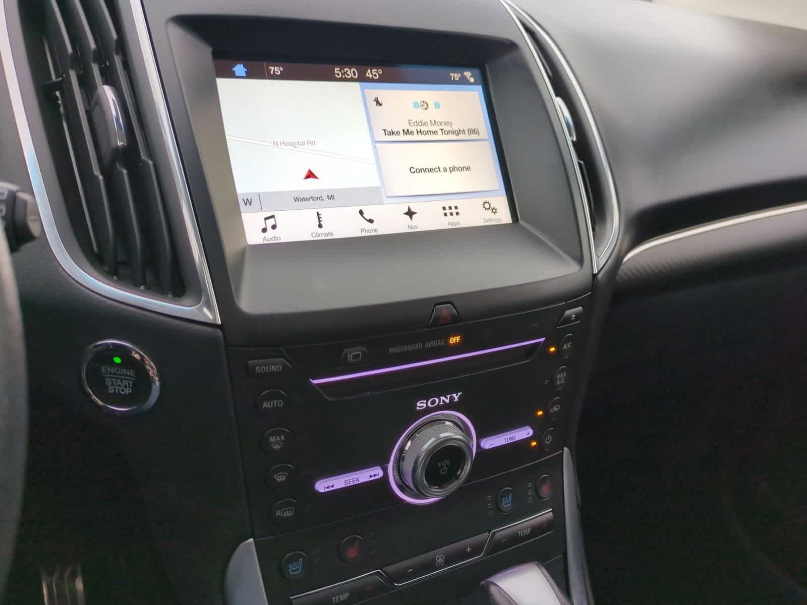 Thumbnail: 2018 Ford Edge - 29