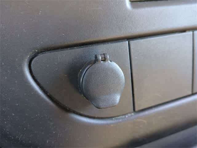 Thumbnail: 2009 GMC Savana - 25