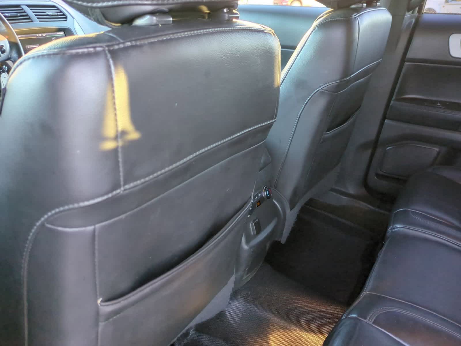 Thumbnail: 2013 Ford Explorer - 18