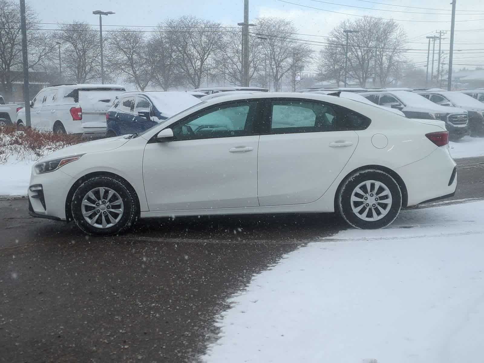 Thumbnail: 2019 Kia Forte - 5