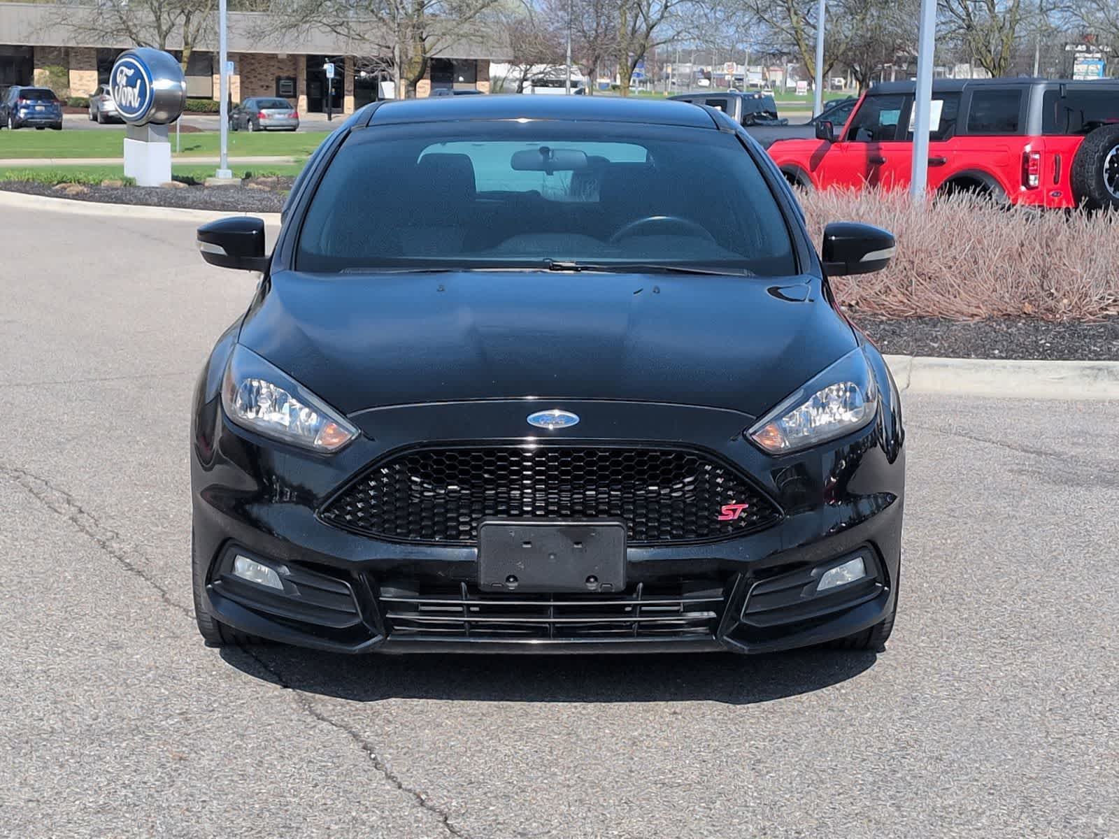 Thumbnail: 2018 Ford Focus - 3