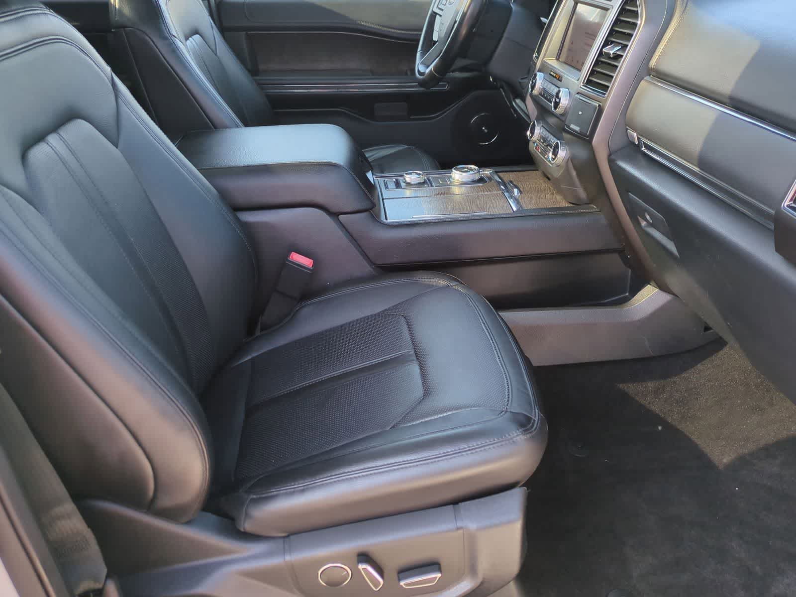 Thumbnail: 2019 Ford Expedition - 23