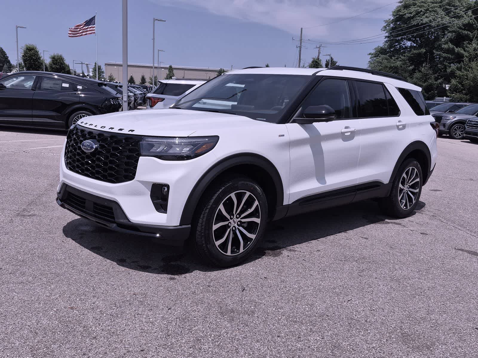 Thumbnail: 2026 Ford Explorer - 4
