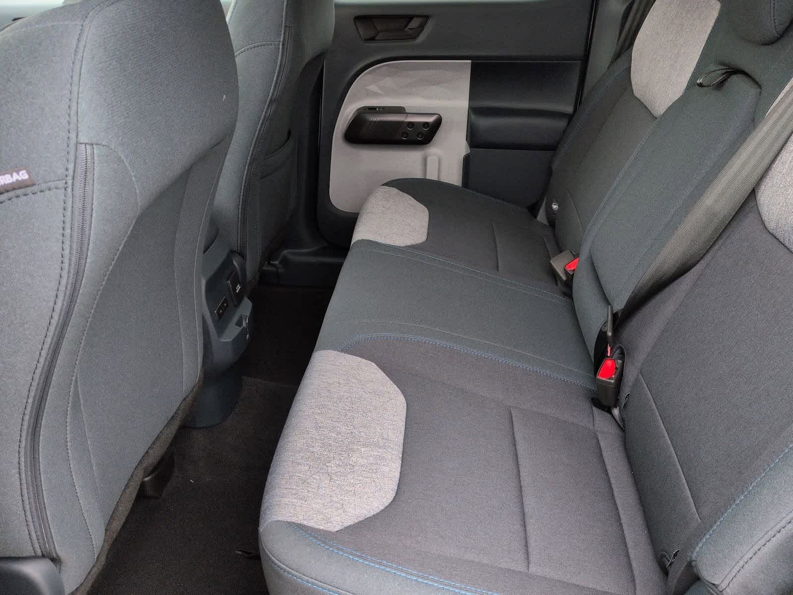 Thumbnail: 2025 Ford Maverick - 21