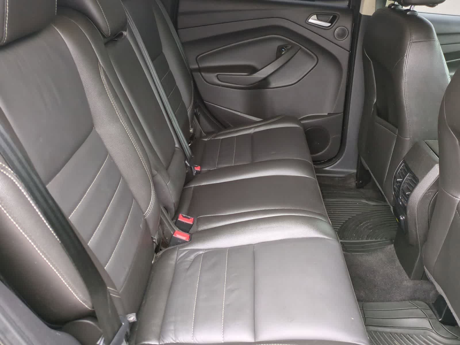 Thumbnail: 2016 Ford Escape - 20