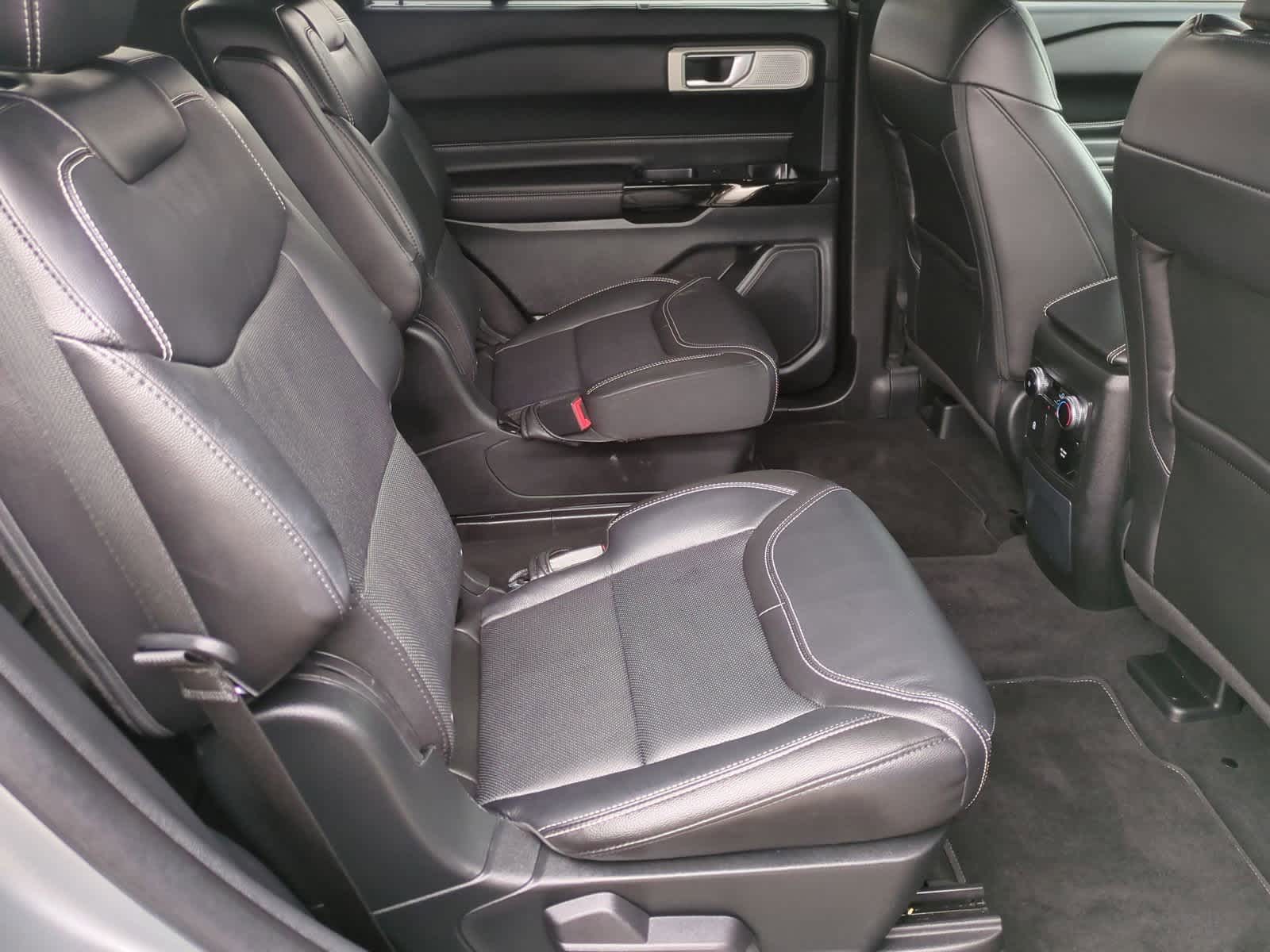 Thumbnail: 2023 Ford Explorer - 20