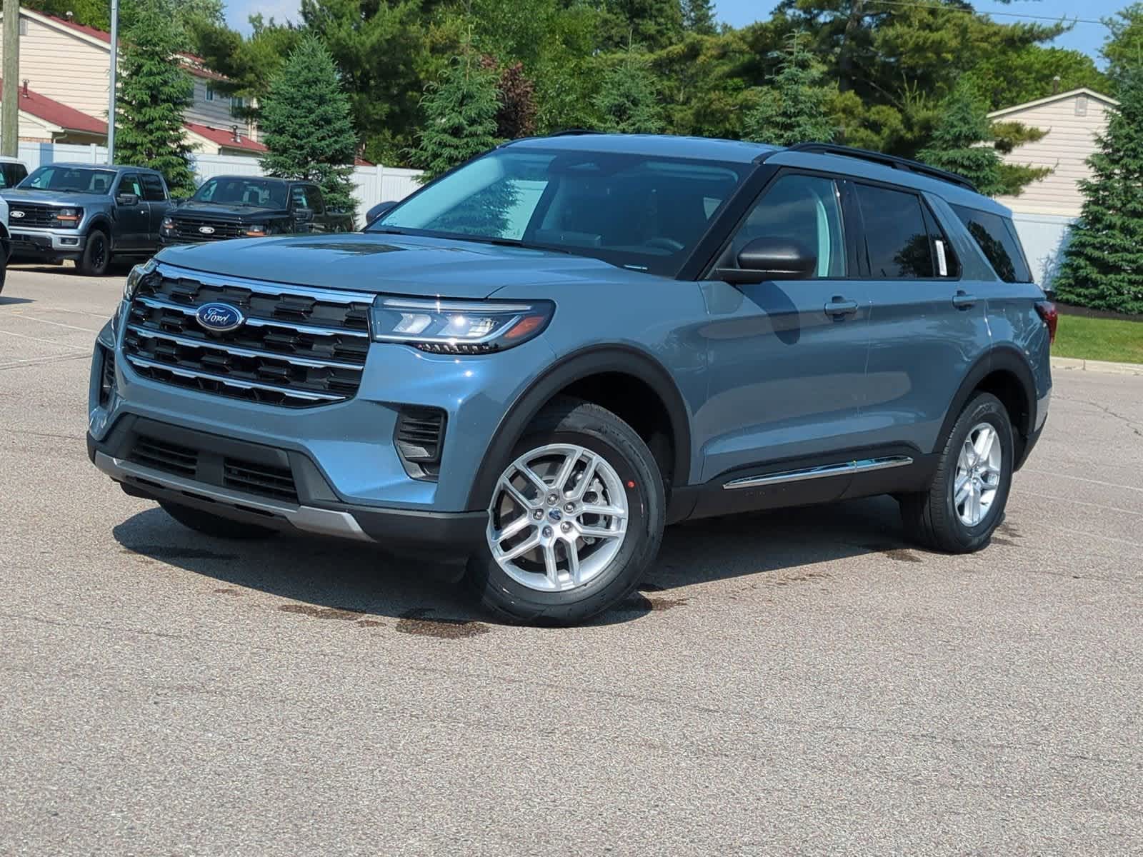 2025 Ford Explorer Active -
                  Waterford, MI