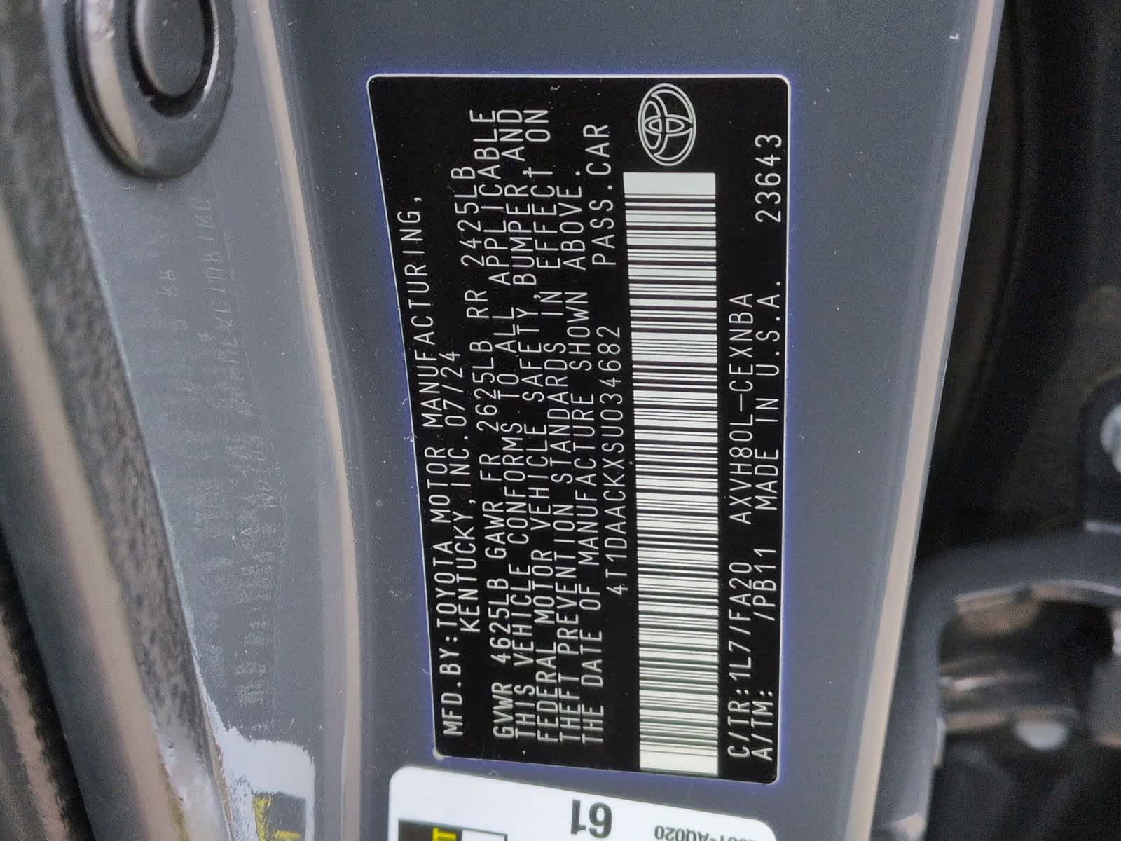 Thumbnail: 2025 Toyota Camry - 36