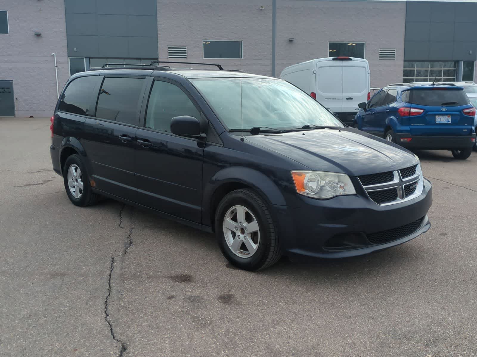 Thumbnail: 2013 Dodge Grand Caravan - 2