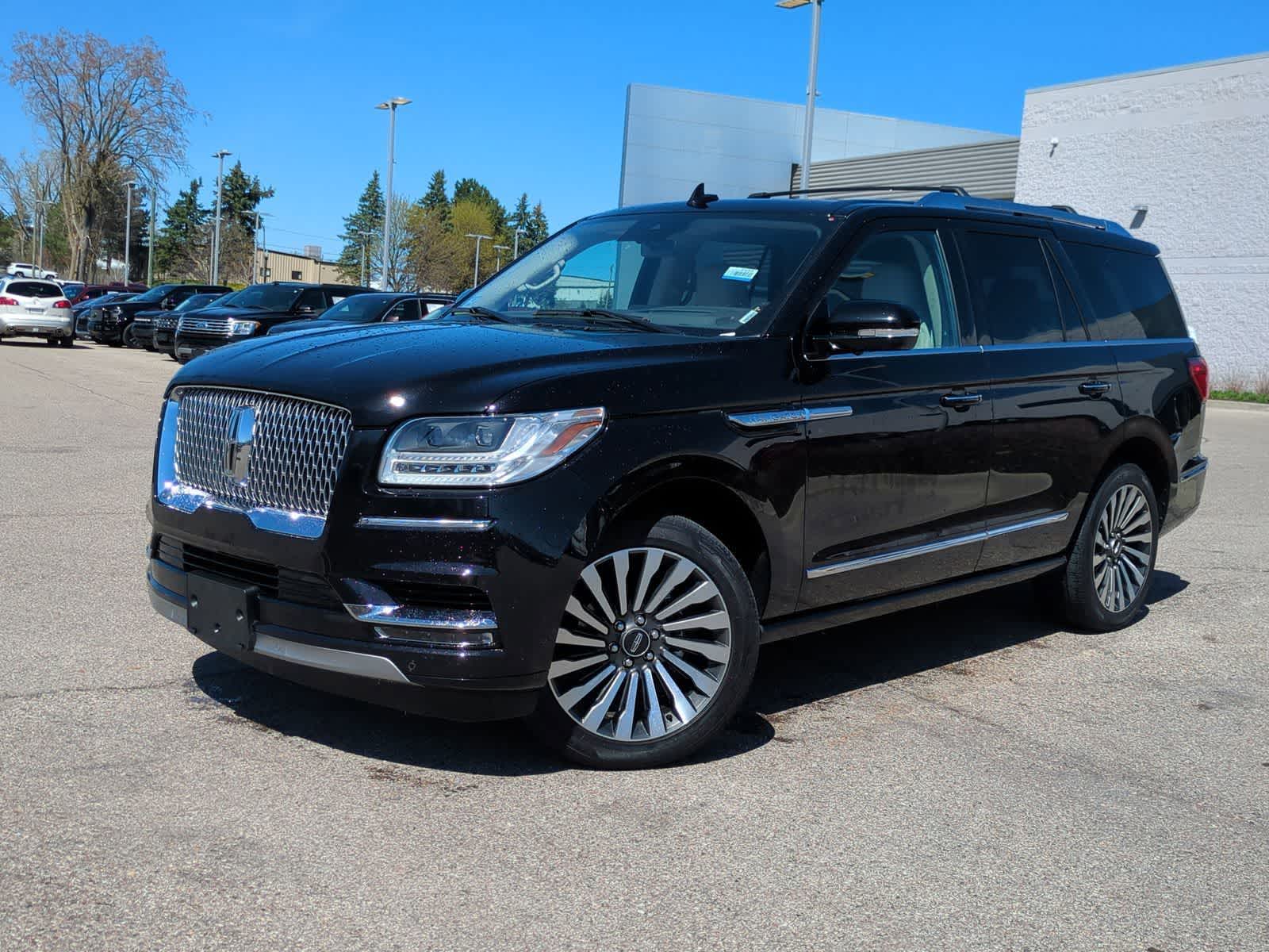 Thumbnail: 2021 Lincoln Navigator - 1