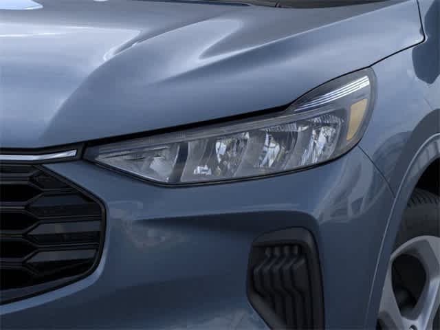 Thumbnail: 2023 Ford Escape - 18
