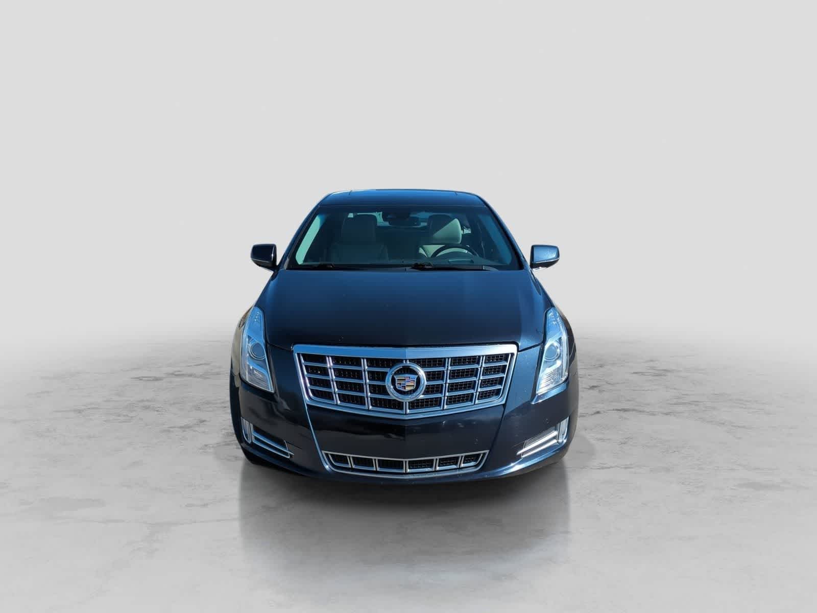 Thumbnail: 2013 Cadillac XTS - 3