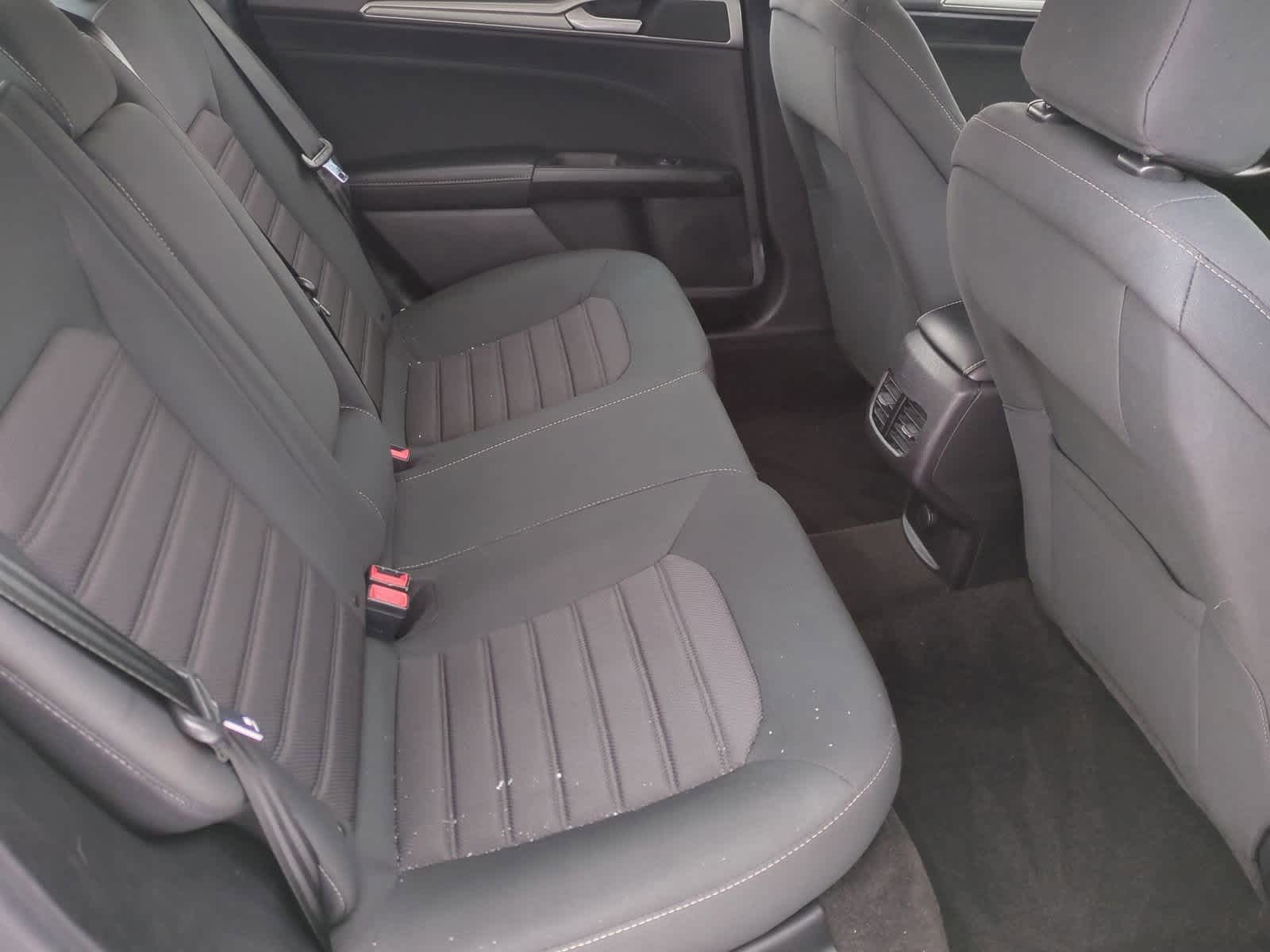 Thumbnail: 2020 Ford Fusion - 20