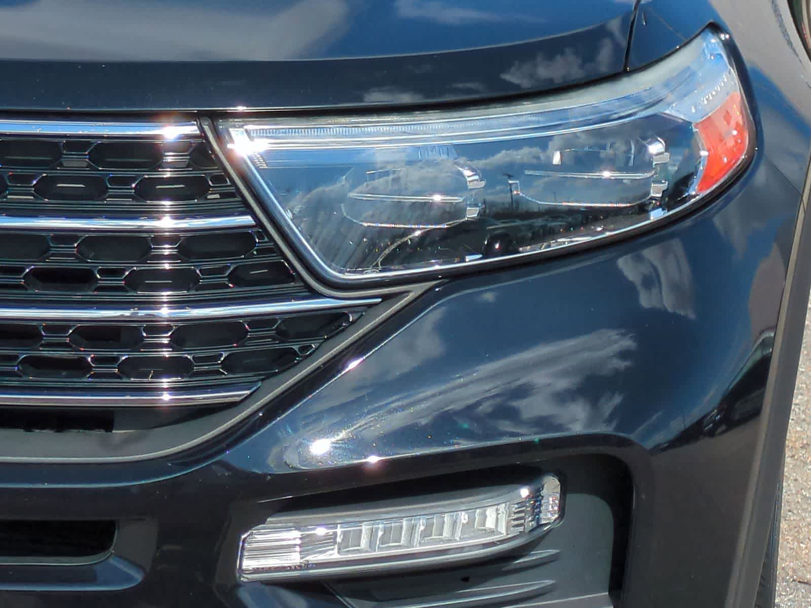 Thumbnail: 2020 Ford Explorer - 11