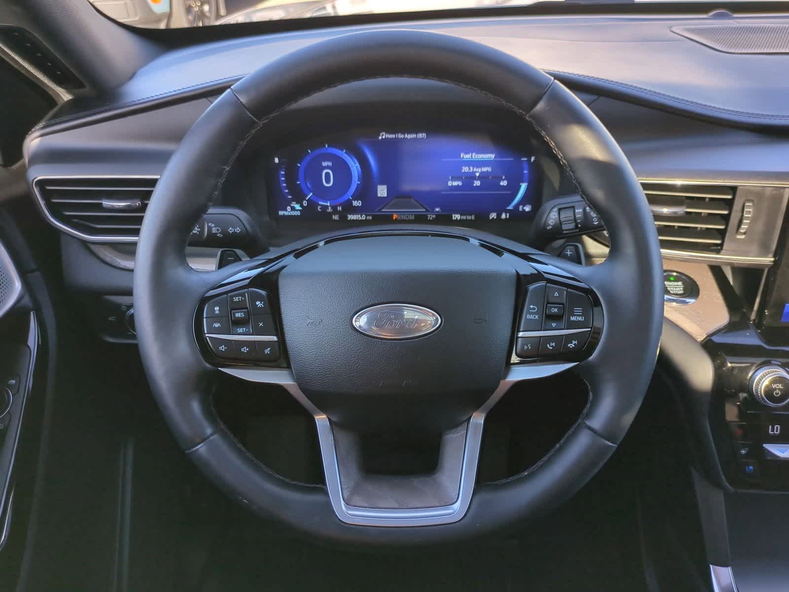 Thumbnail: 2021 Ford Explorer - 24