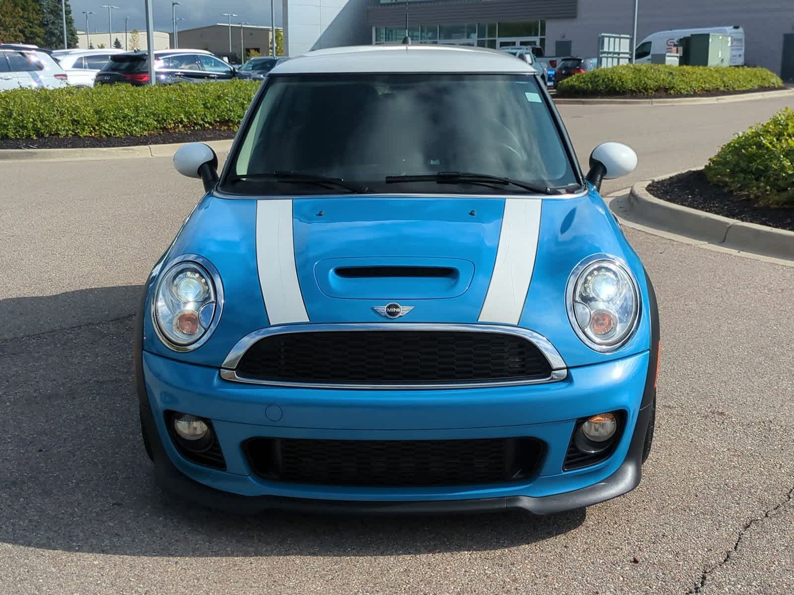Thumbnail: 2013 MINI Cooper Hardtop - 3