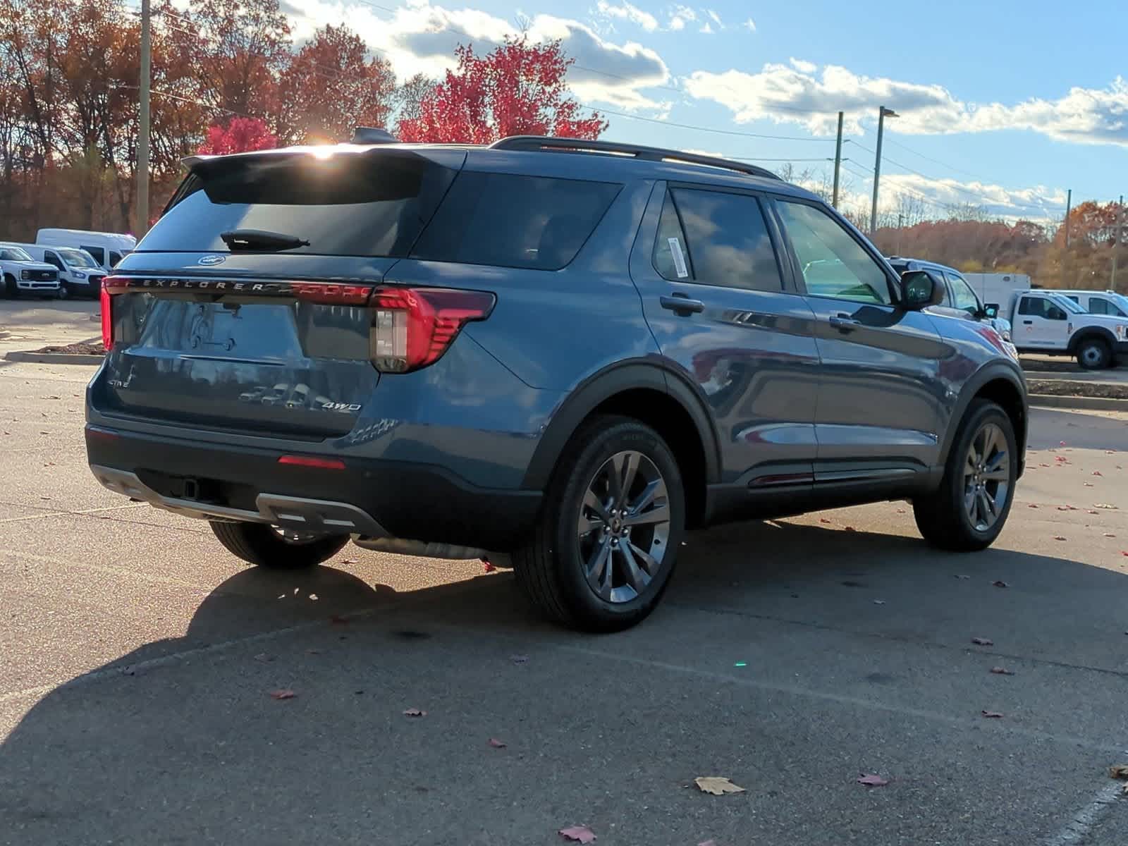 Thumbnail: 2026 Ford Explorer - 8