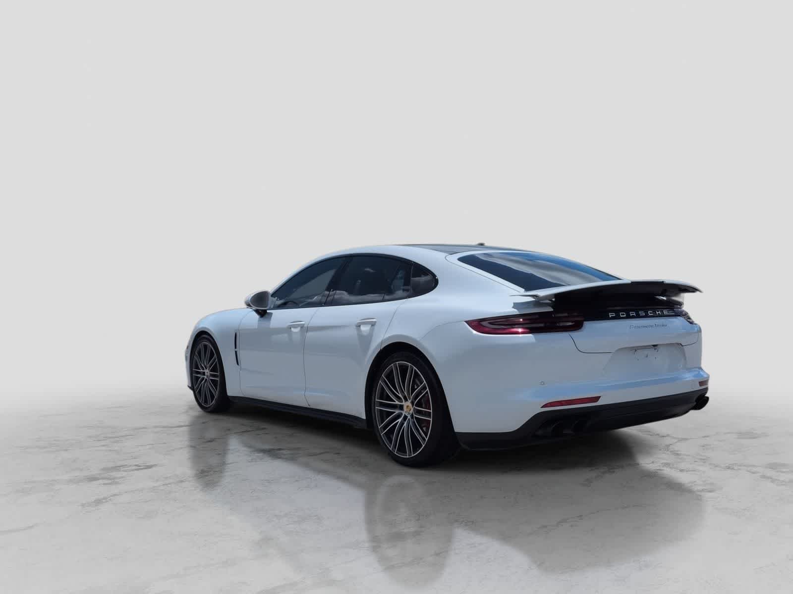 Thumbnail: 2018 Porsche Panamera - 6