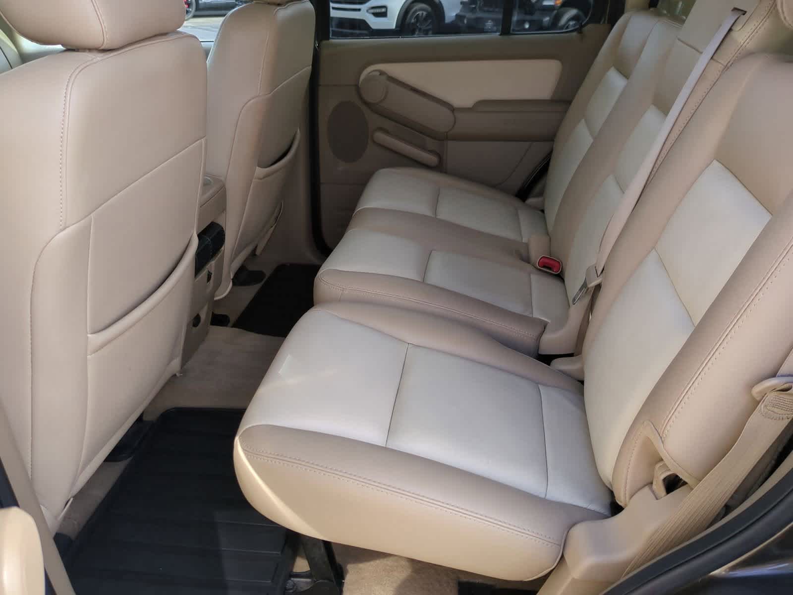 Thumbnail: 2008 Ford Explorer - 19