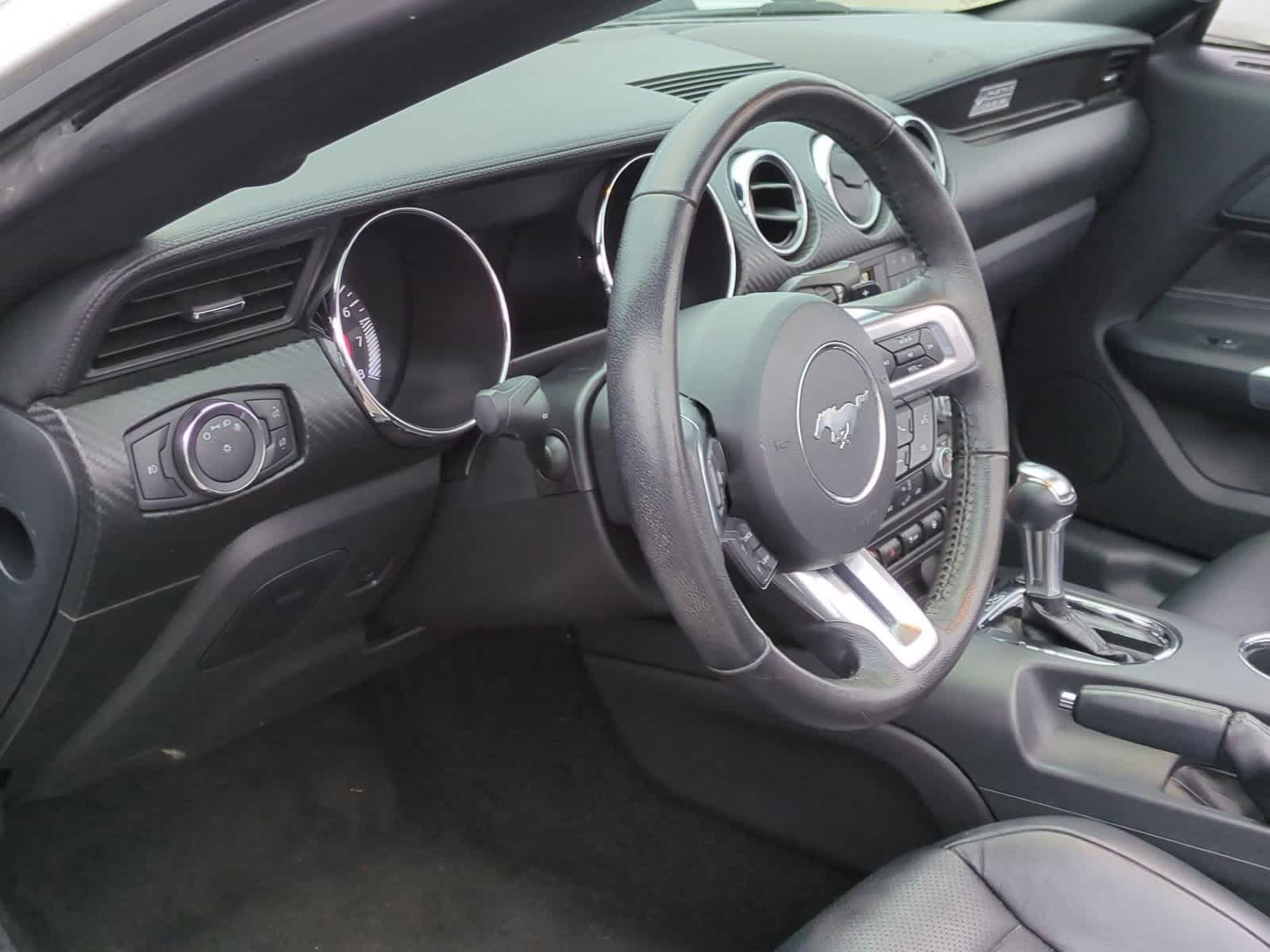 Thumbnail: 2015 Ford Mustang - 10