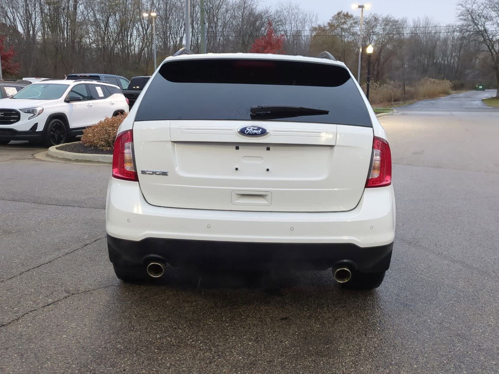 Thumbnail: 2013 Ford Edge - 7