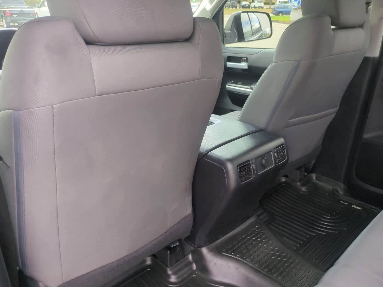 Thumbnail: 2016 Toyota Tundra - 18