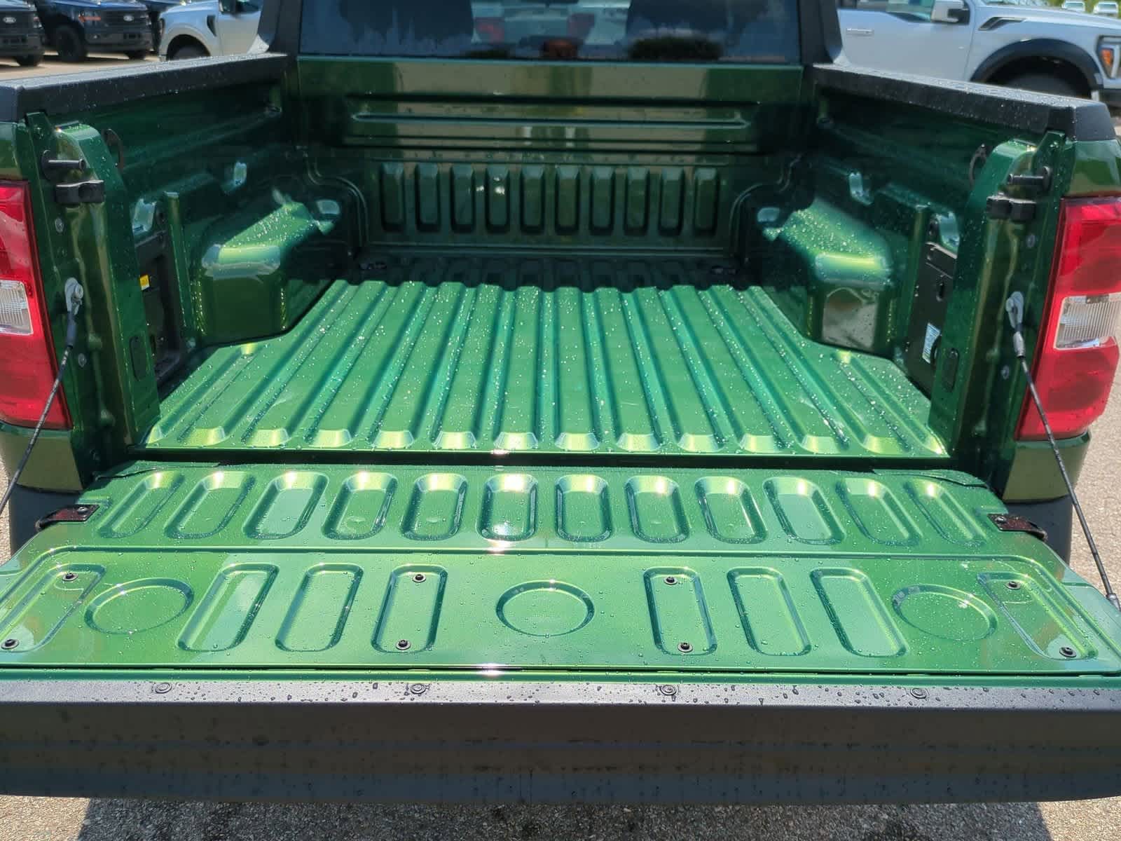 Thumbnail: 2025 Ford Maverick - 31