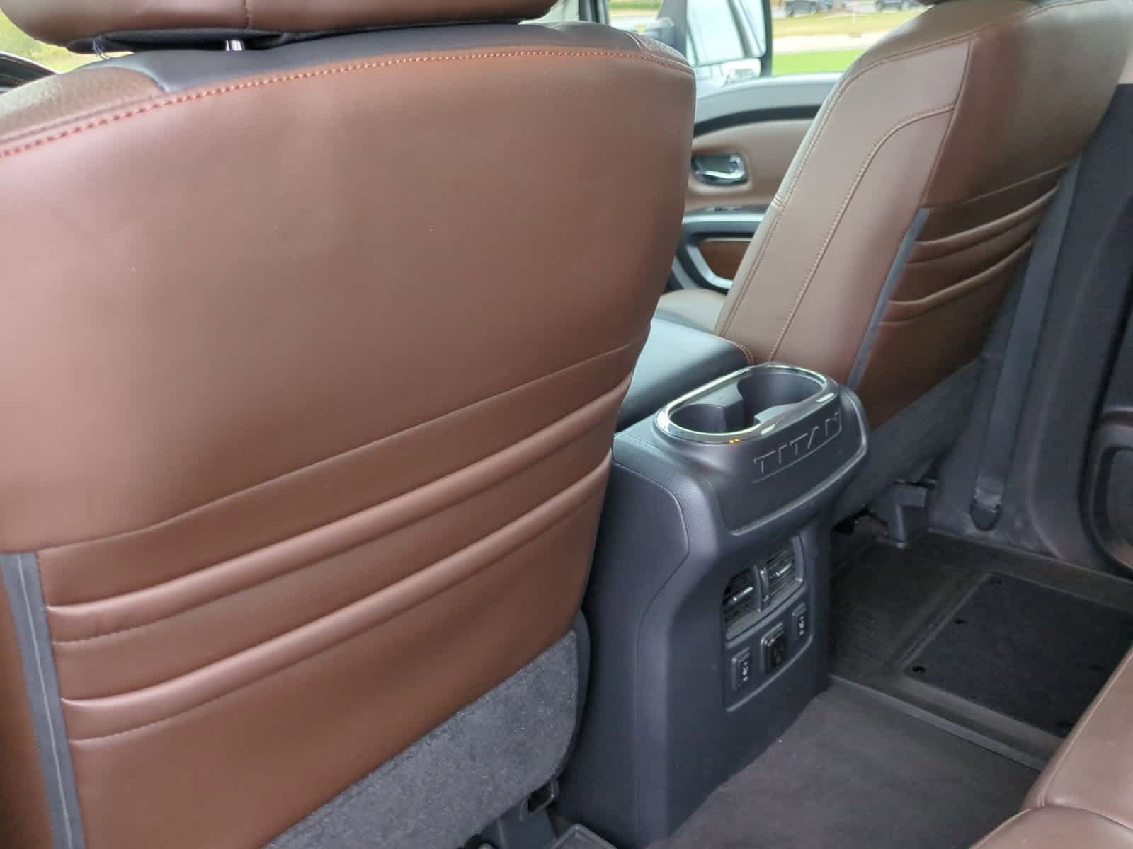 Thumbnail: 2018 Nissan Titan - 18