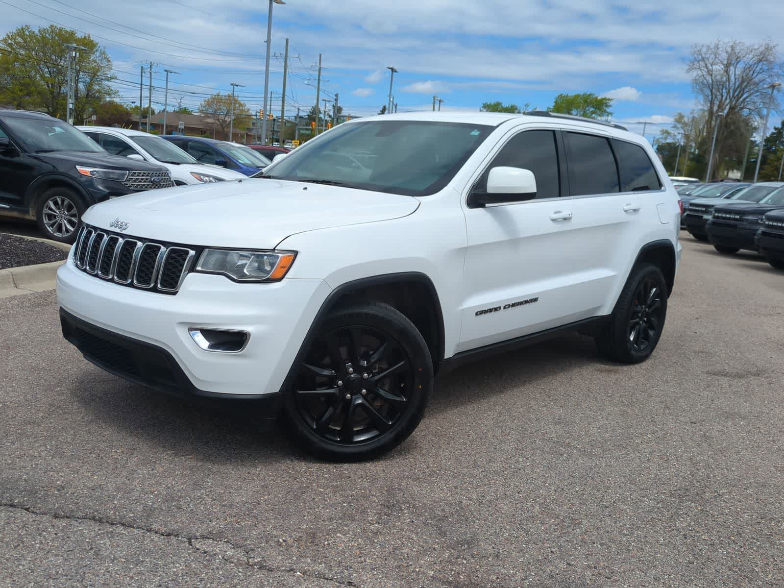 Thumbnail: 2018 Jeep Grand Cherokee - 1