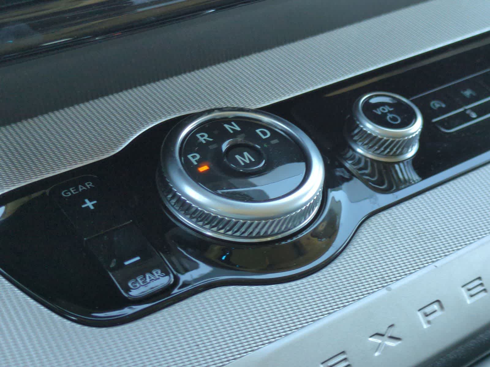 Thumbnail: 2026 Ford Expedition MAX - 32