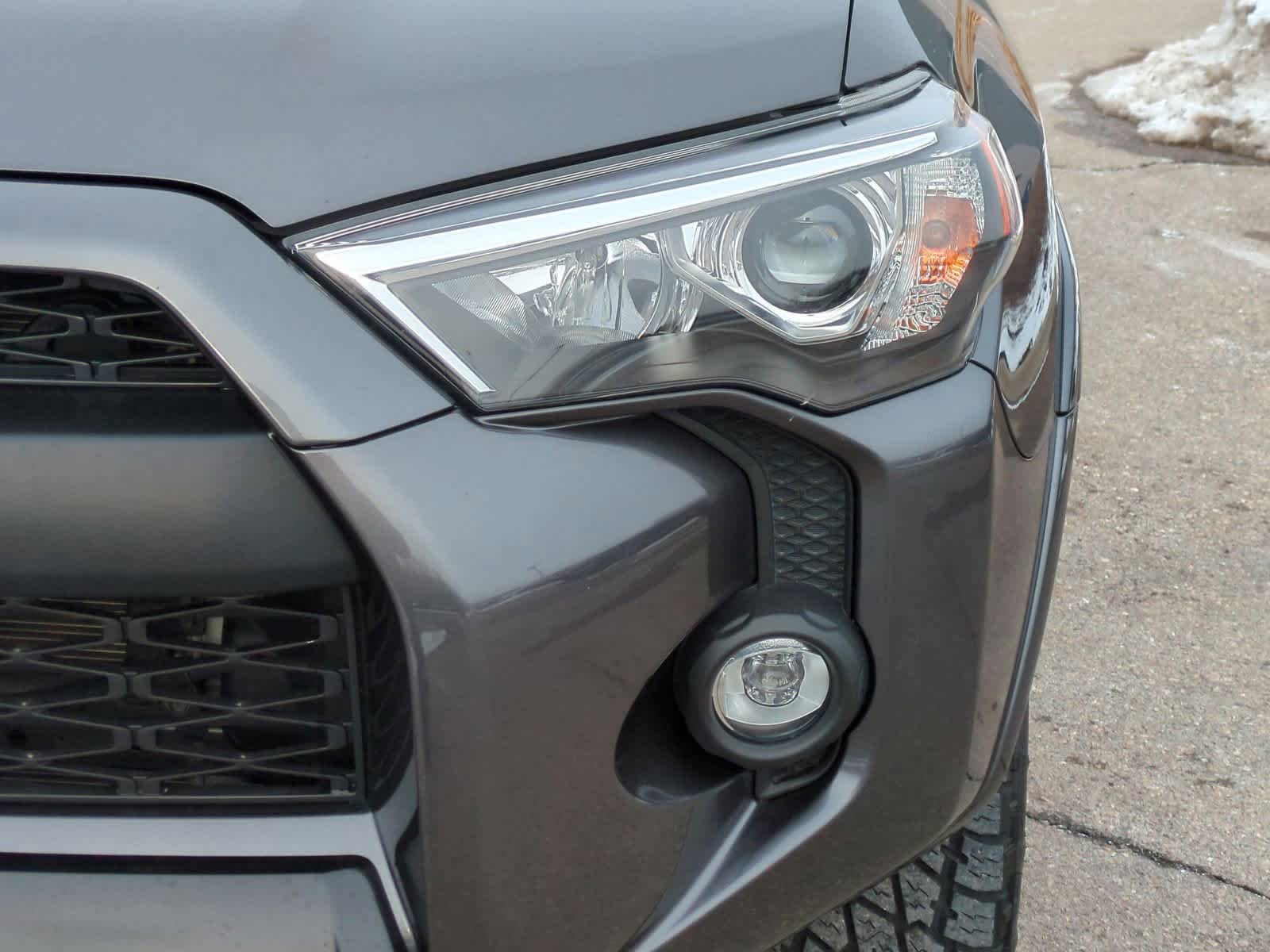 Thumbnail: 2022 Toyota 4Runner - 11