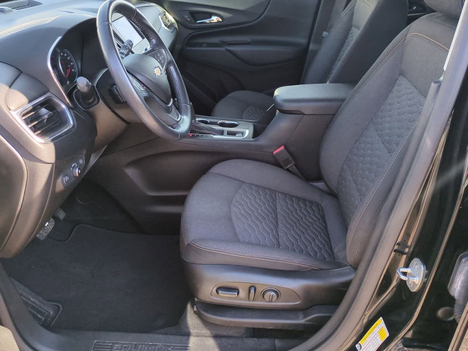 Thumbnail: 2020 Chevrolet Equinox - 16