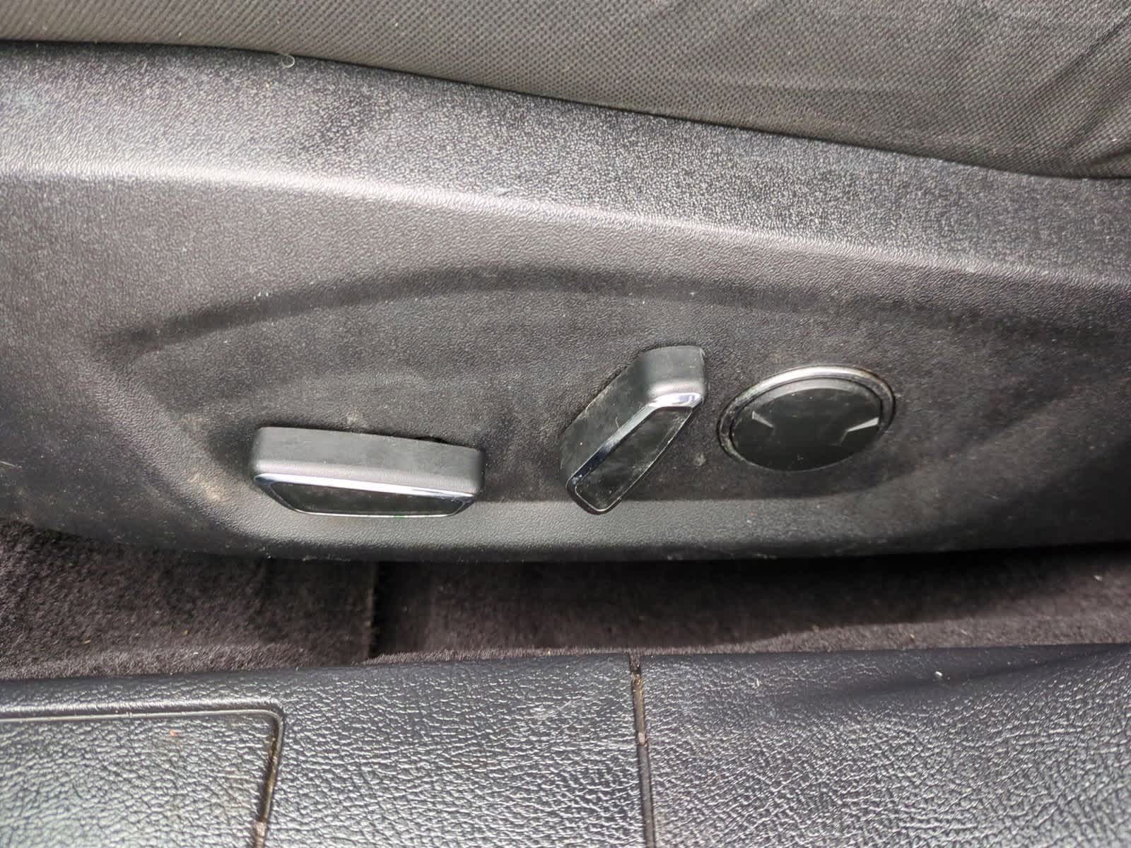 Thumbnail: 2017 Ford Fusion - 17