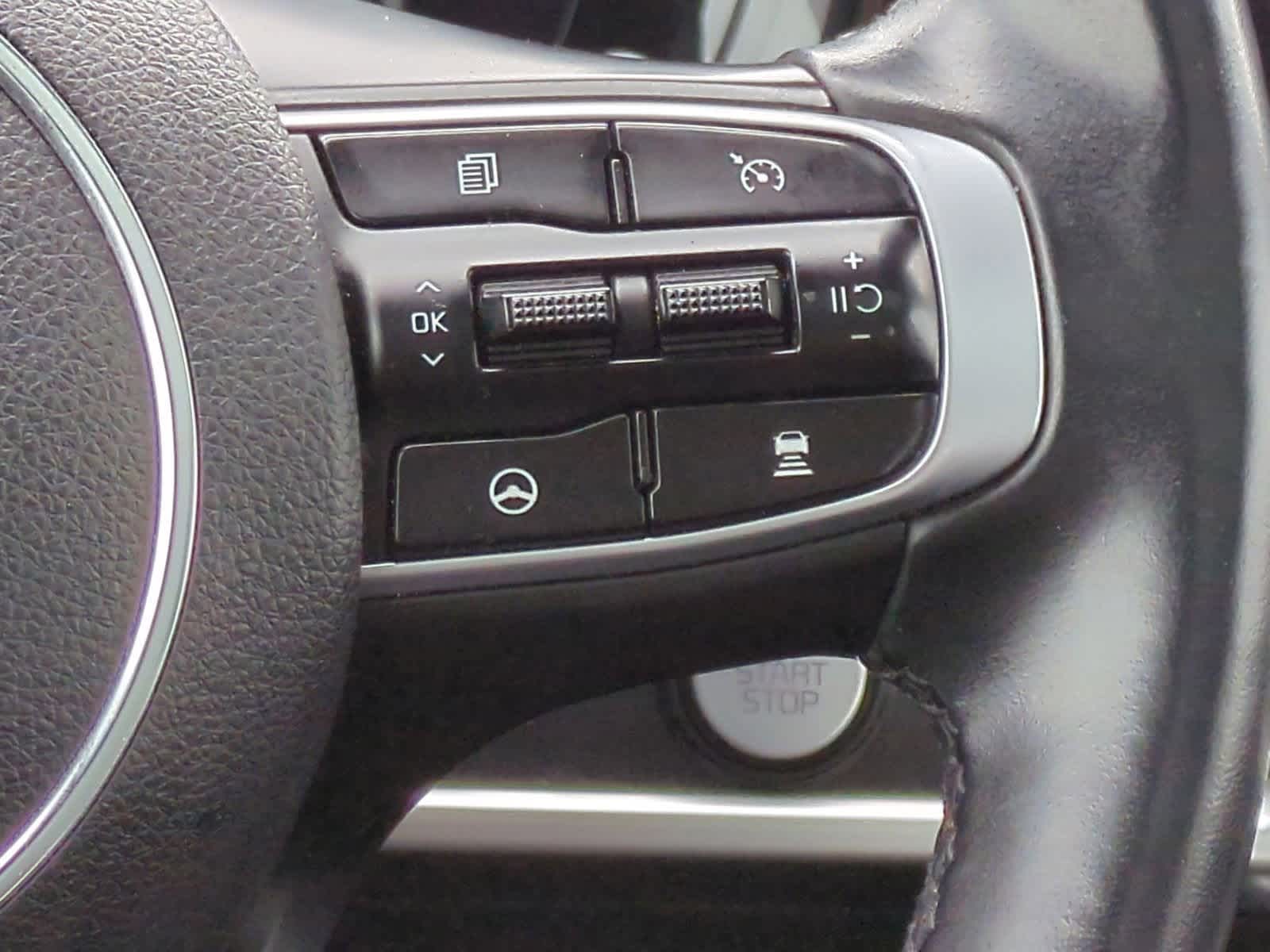 2022 Kia K5 GT-Line 26