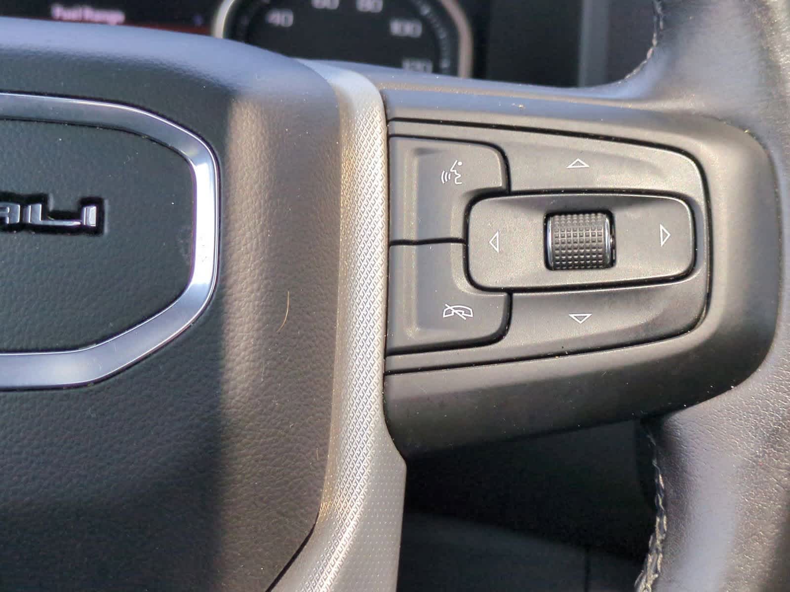 2021 GMC Yukon XL Denali 26