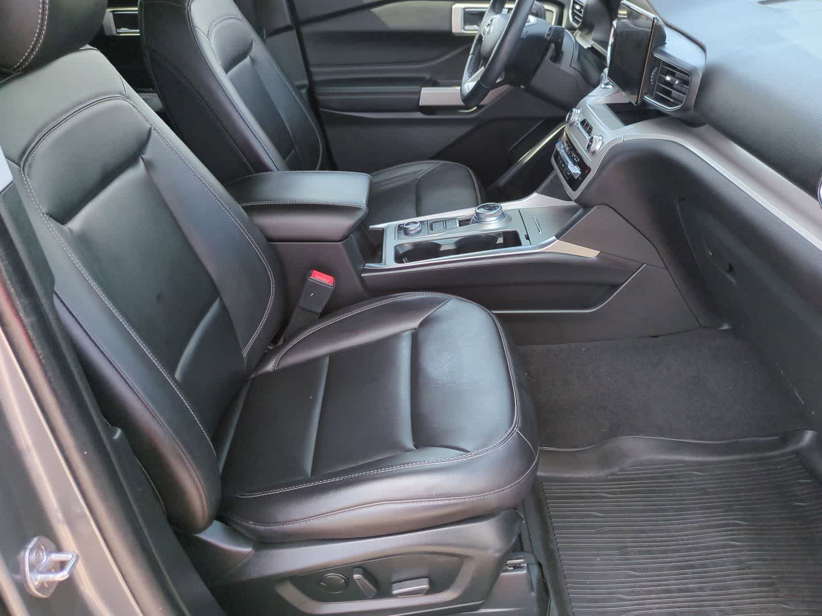 Thumbnail: 2023 Ford Explorer - 21