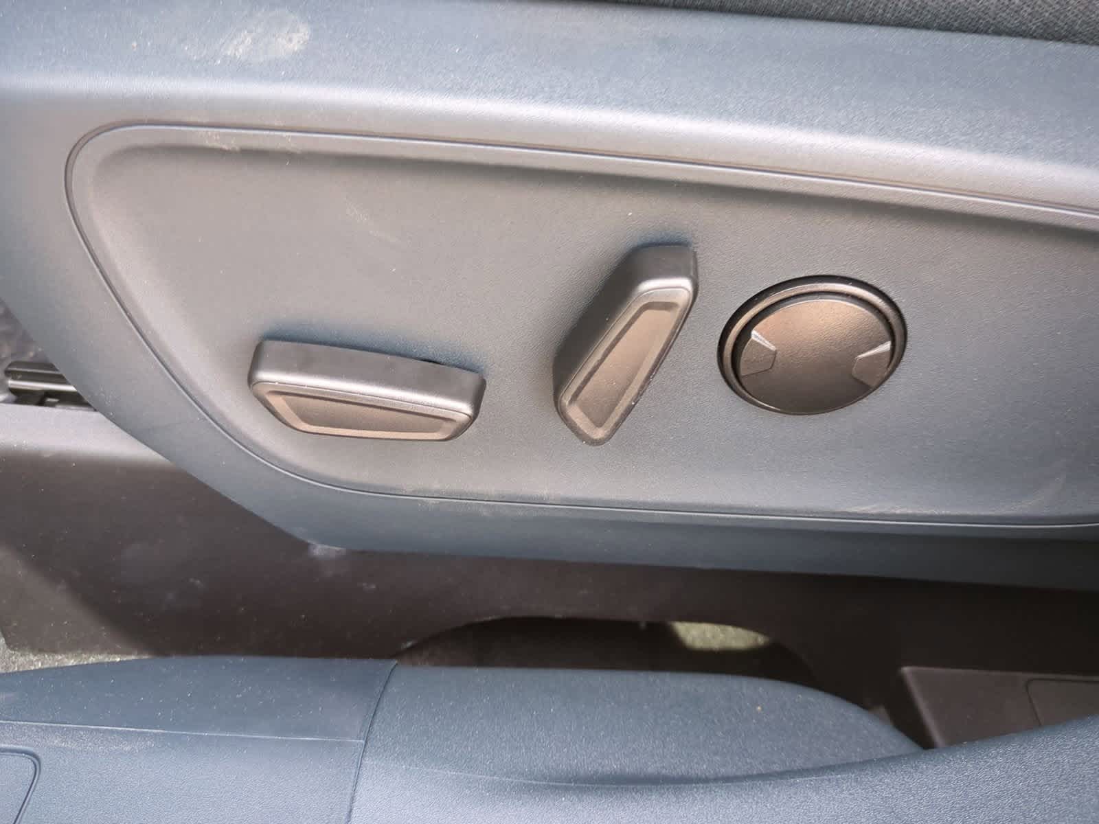 Thumbnail: 2025 Ford Maverick - 17