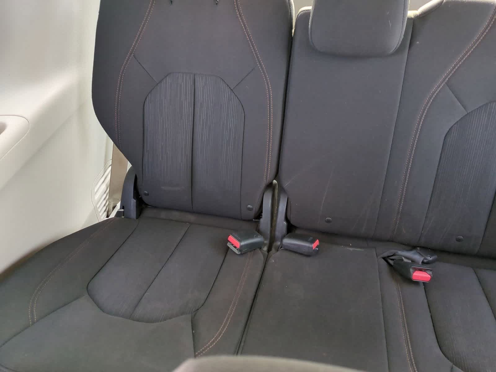 Thumbnail: 2018 Chrysler Pacifica - 22