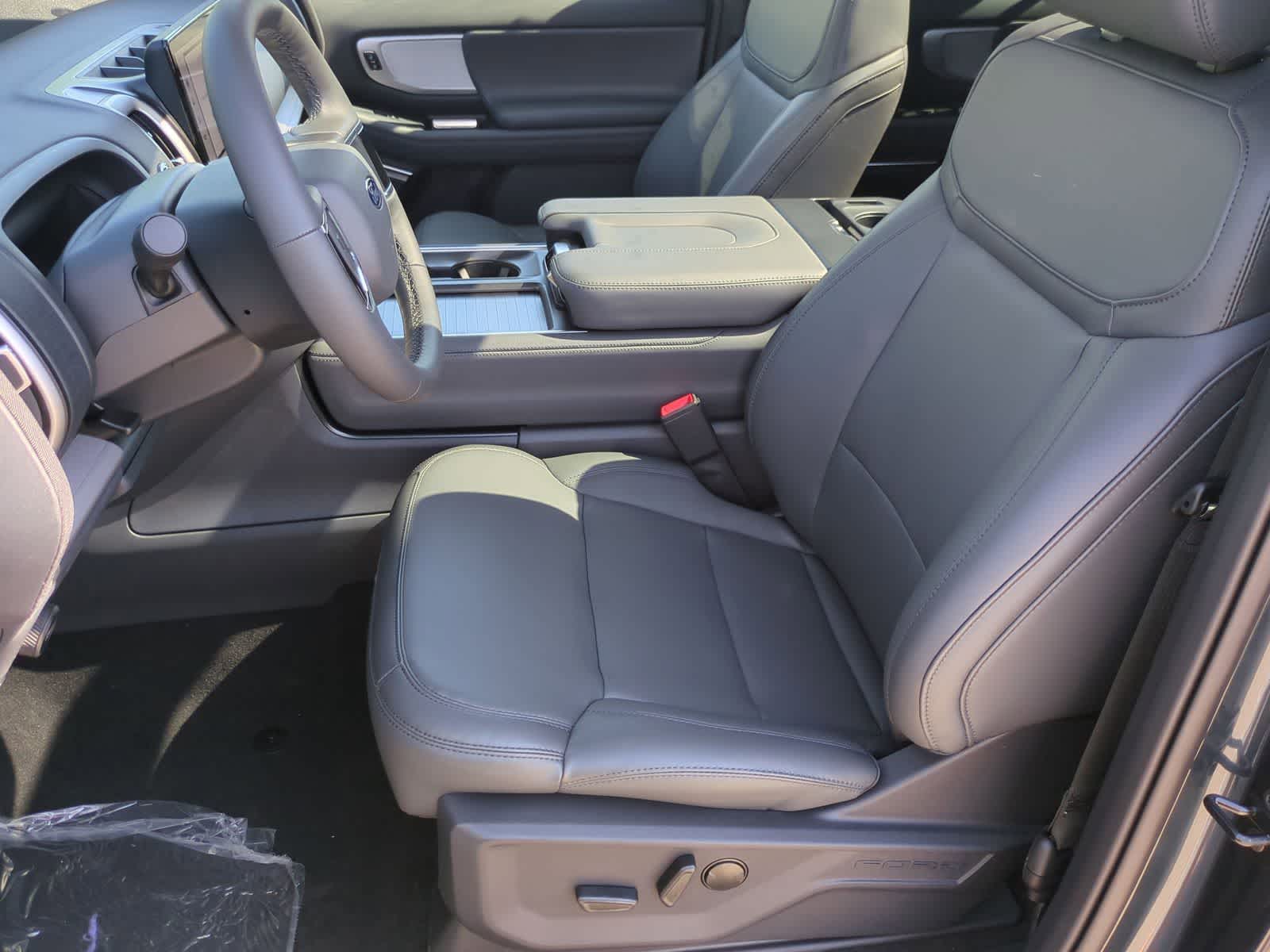 Thumbnail: 2026 Ford Expedition MAX - 16