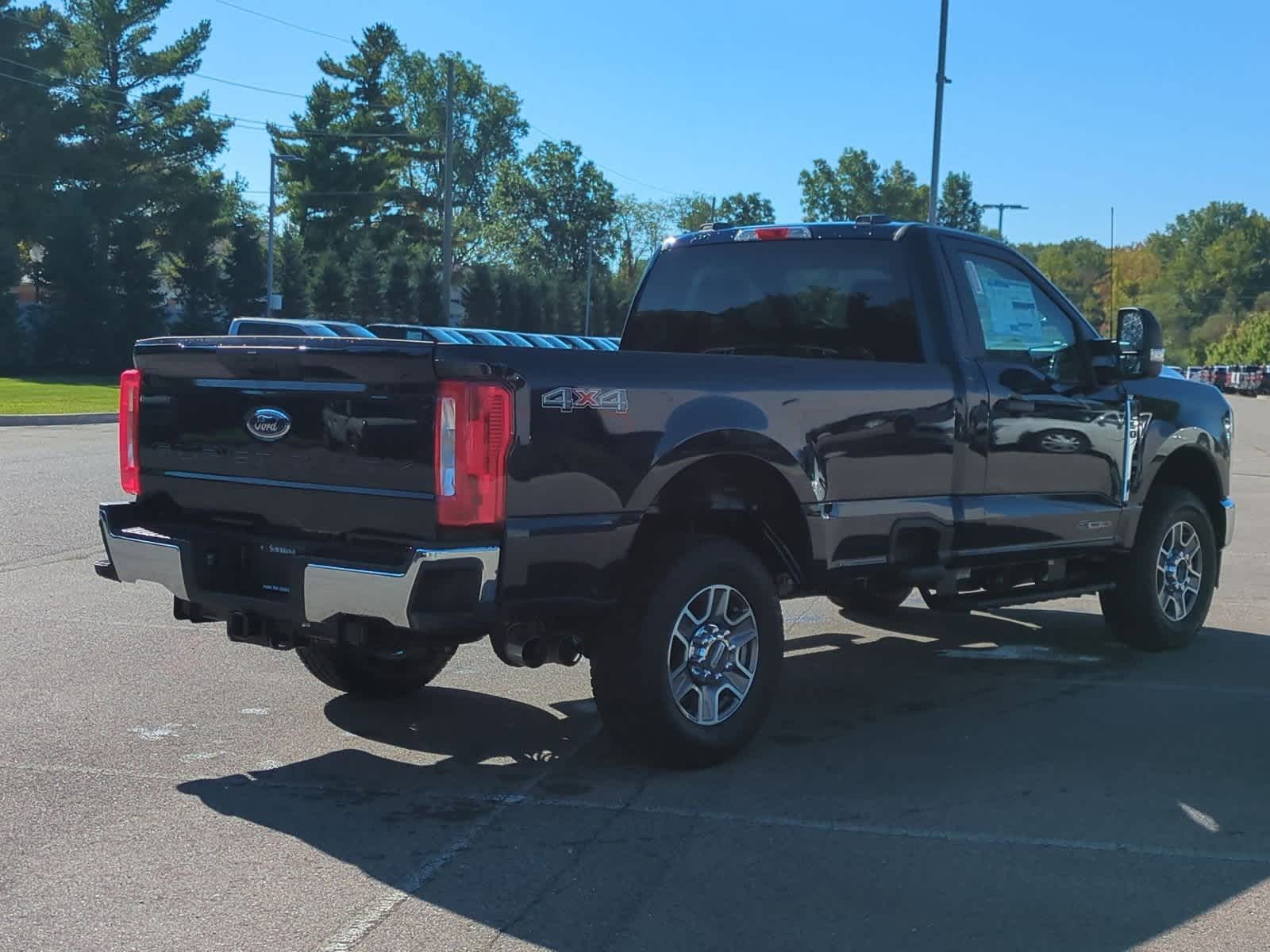 Thumbnail: 2025 Ford Econoline - 8