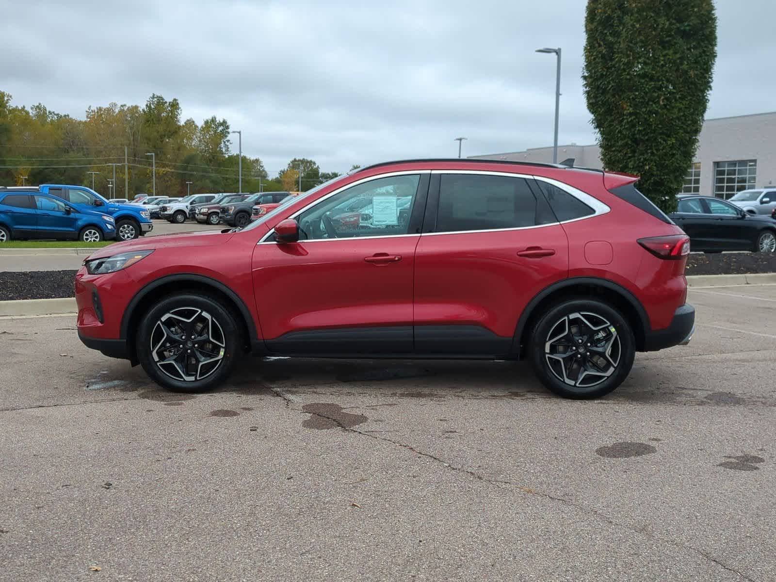 Thumbnail: 2026 Ford Escape - 5