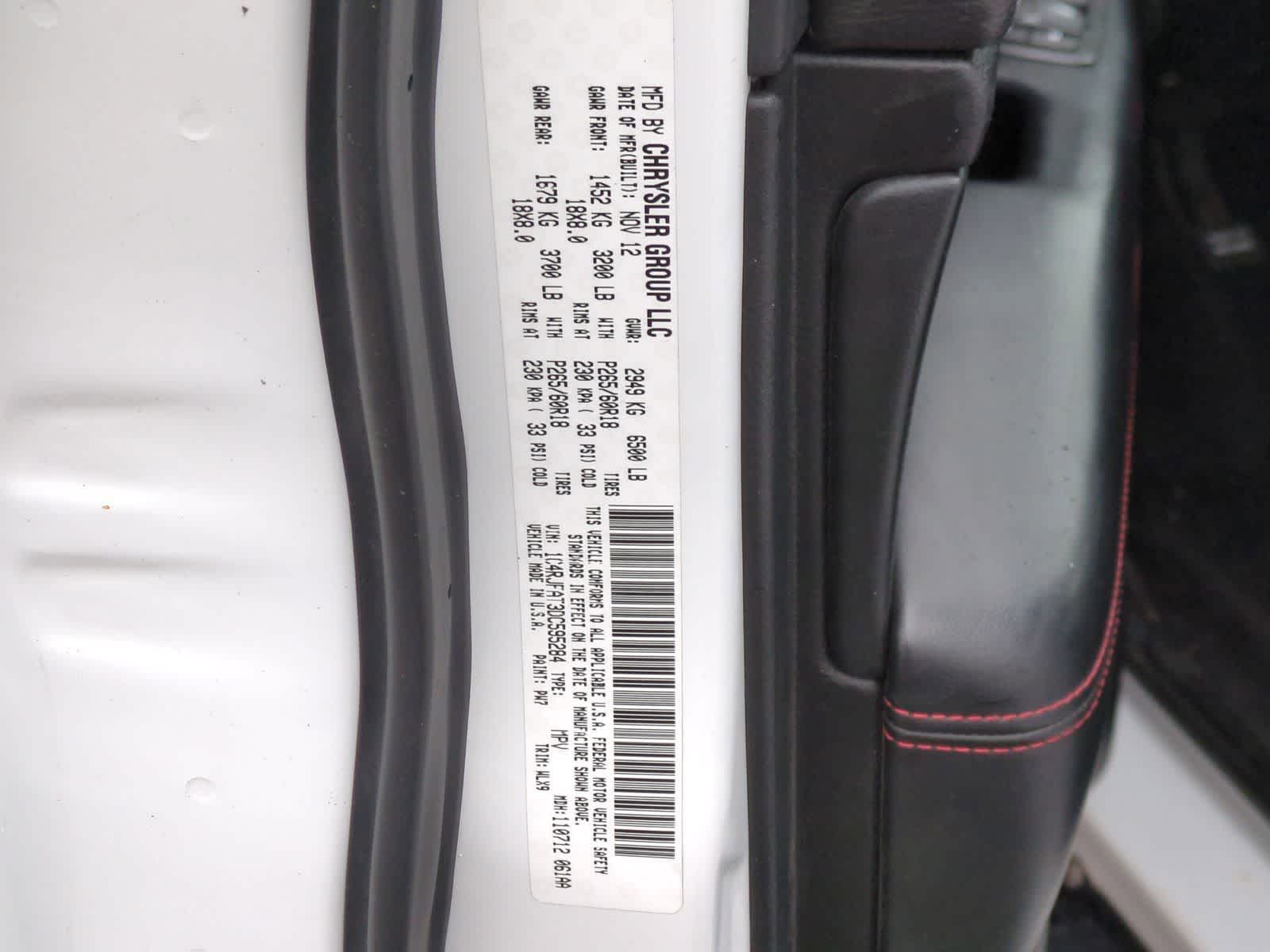 Thumbnail: 2013 Jeep Grand Cherokee - 33