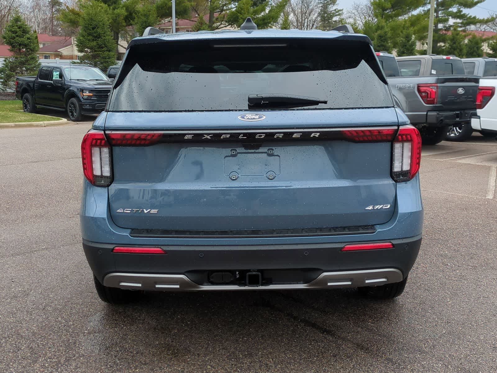 Thumbnail: 2026 Ford Explorer - 7