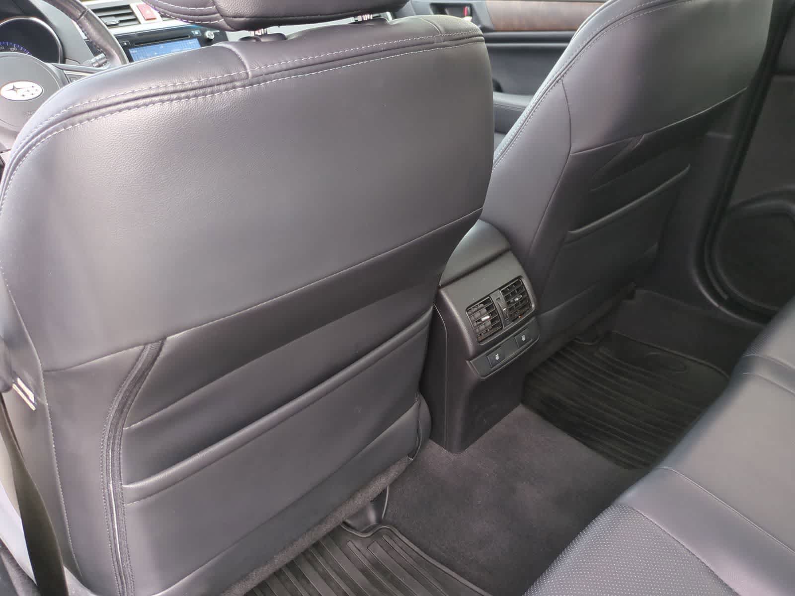 Thumbnail: 2015 Subaru Outback - 18