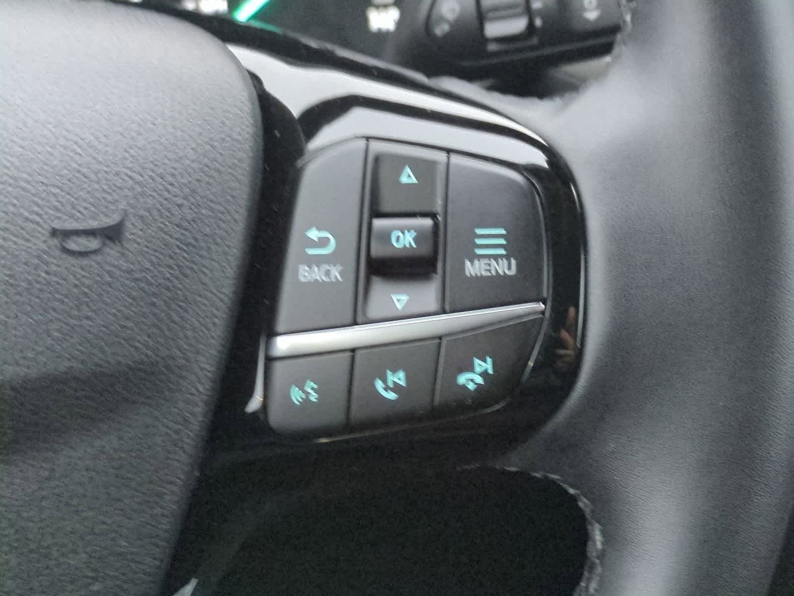 Thumbnail: 2022 Ford Escape - 24