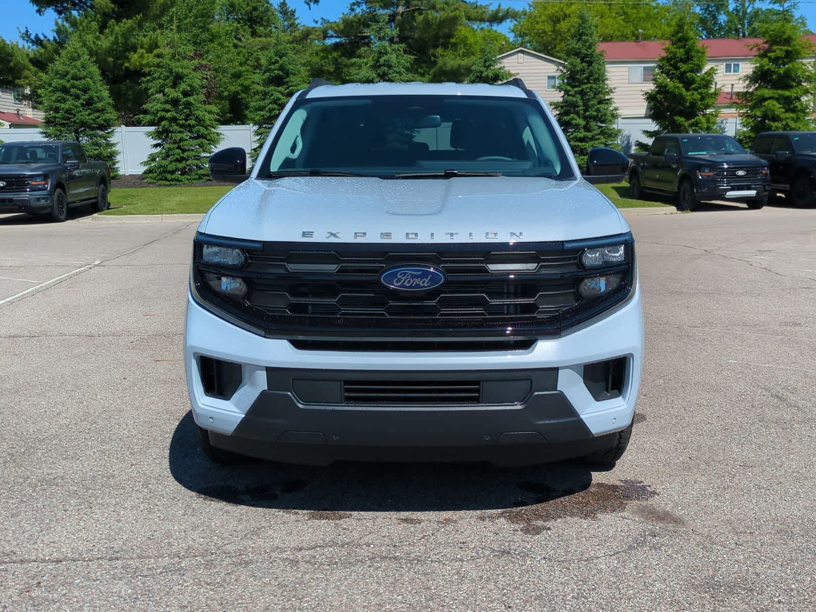 Thumbnail: 2026 Ford Expedition - 3